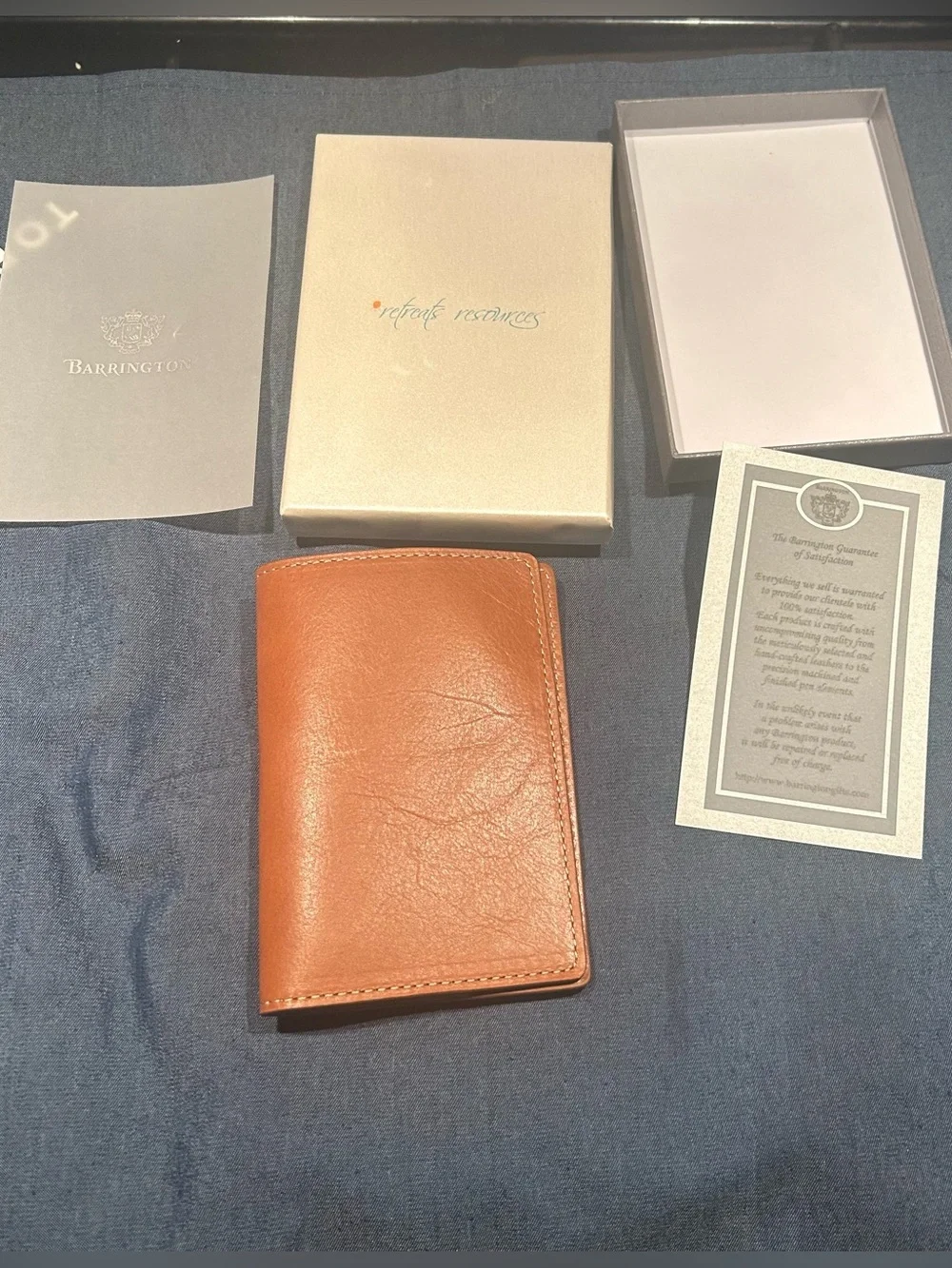 Glasgow Barrington Leather passport holder